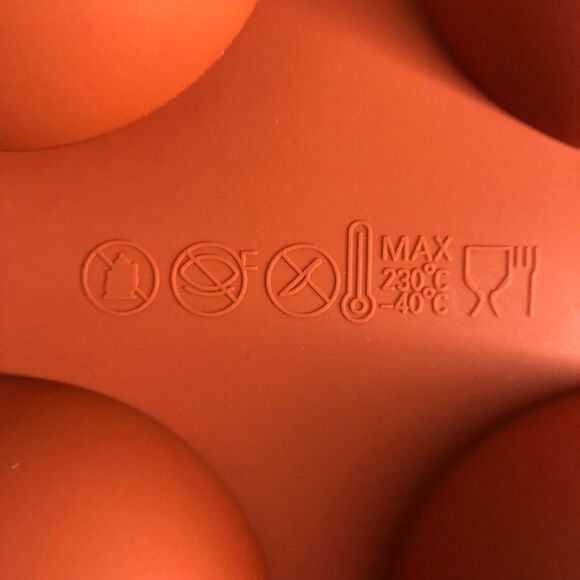 2 - 6 Silicon 2.5” Diameter Half Sphere Baking Chocolate Craft Soap Mold Pans - Picture 4 of 7